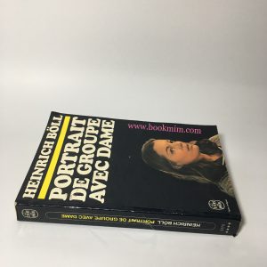 Portrait De Groupe Avec Dame by Heinrich Böll